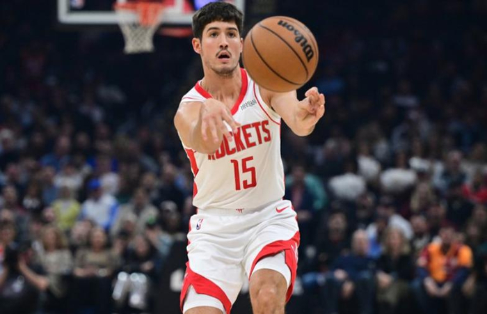 火箭四连胜冲击西部前四 谢泼德爆发成关键