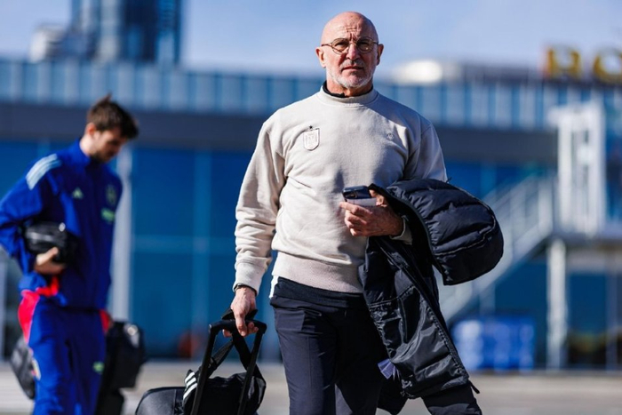 西班牙友谊赛3-0胜塞尔维亚 露出世界杯夺冠战术