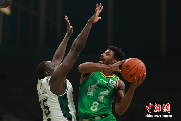 辽宁本钢力克南京天之蓝 92-89擒敌