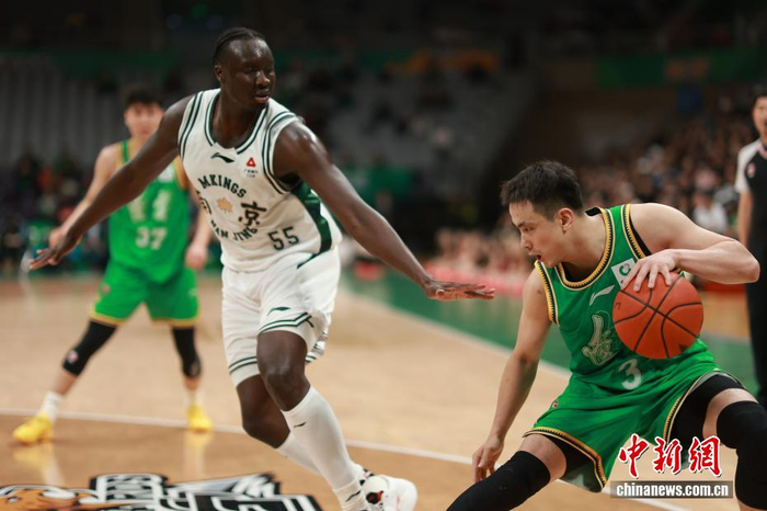 辽宁本钢力克南京天之蓝 92-89擒敌