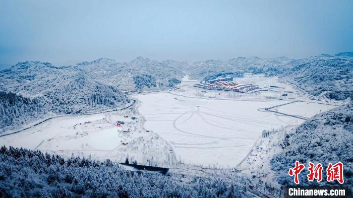 图为重庆丰都南天湖国际滑雪场。　活动主办方供图